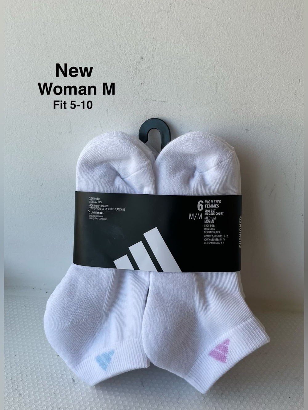New ADIDAS 6 PAIR WOMEN'S CUSHIONED LOW CUT SOCKSSIZE M & TAGS ⭐️⭐️⭐️